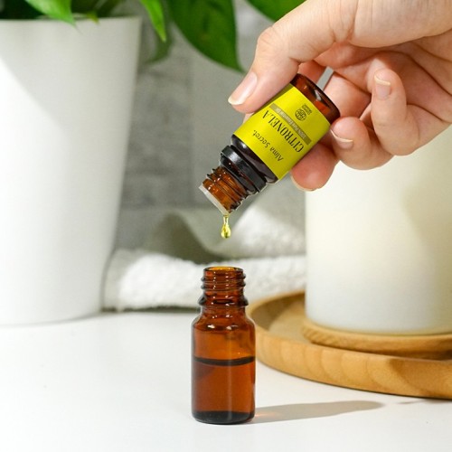 CITRONELLA oil