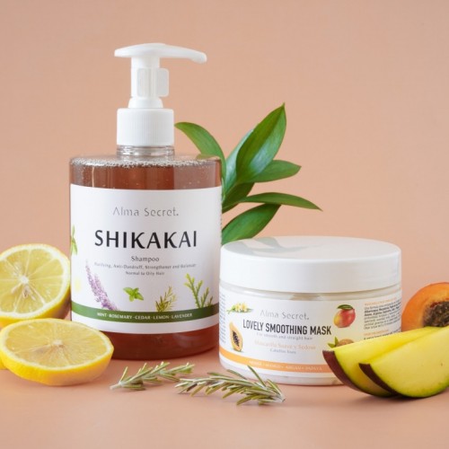 Shikakai + Lovely Smoothing Hair Mask